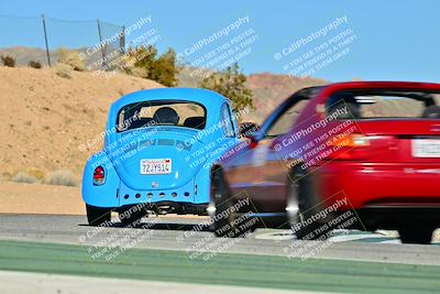 media/Dec-13-2025-Extreme Speed (Sat) [[d129ecb0b9]]/Beginner/Session 2 (Turn 4)/